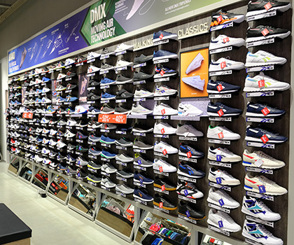 Reebok shoe outlet locations online